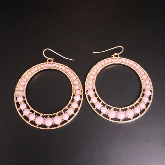 Lavender Graduating Bead Drop Filigree Circle Hoop Dangle Earrings 1.5" - Picture 5 of 6